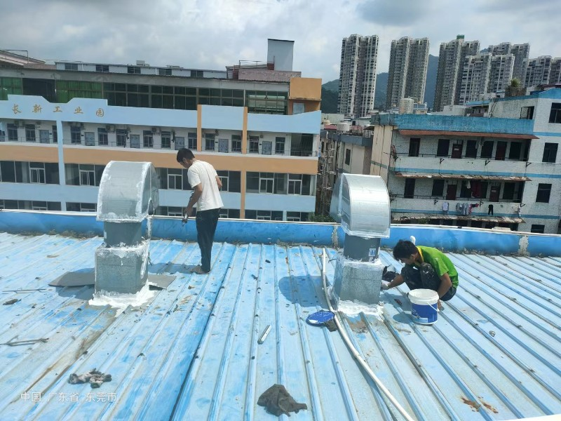 点军钢结构屋面涂料维修方法